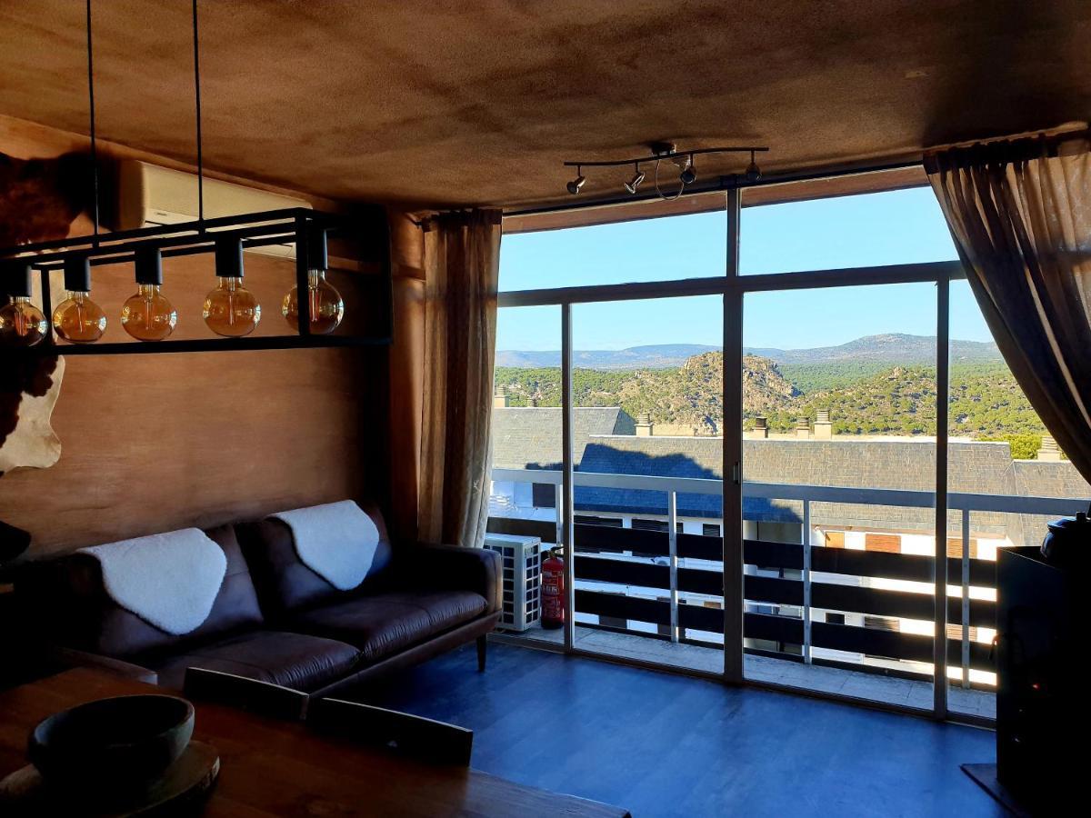 Apartament Old West House Pantano De San Juan San Martín de Valdeiglesias Zewnętrze zdjęcie
