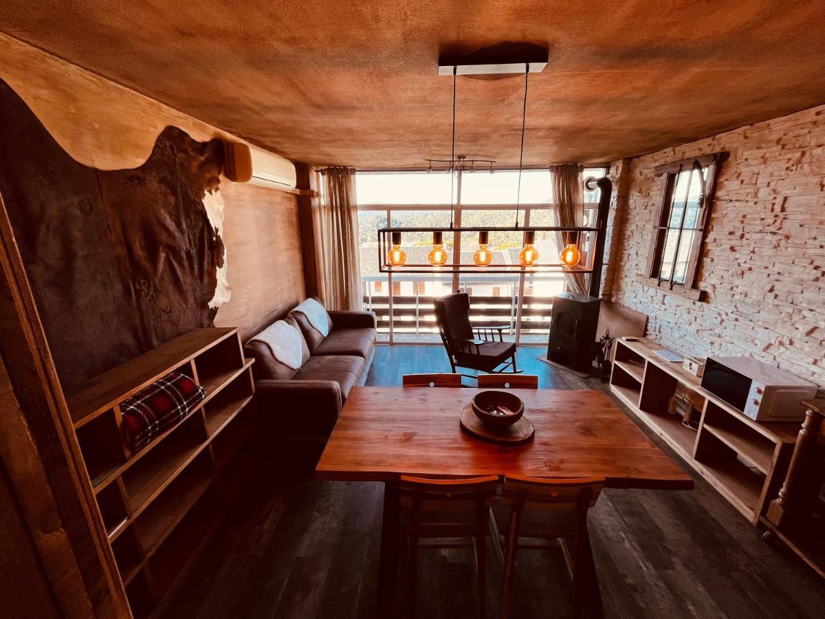 Apartament Old West House Pantano De San Juan San Martín de Valdeiglesias Zewnętrze zdjęcie