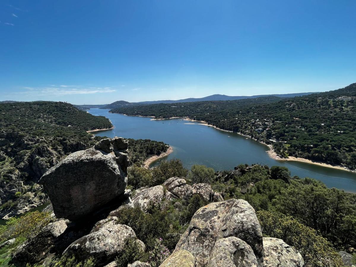 Apartament Old West House Pantano De San Juan San Martín de Valdeiglesias Zewnętrze zdjęcie