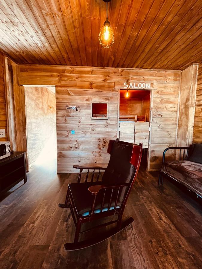 Apartament Old West House Pantano De San Juan San Martín de Valdeiglesias Zewnętrze zdjęcie